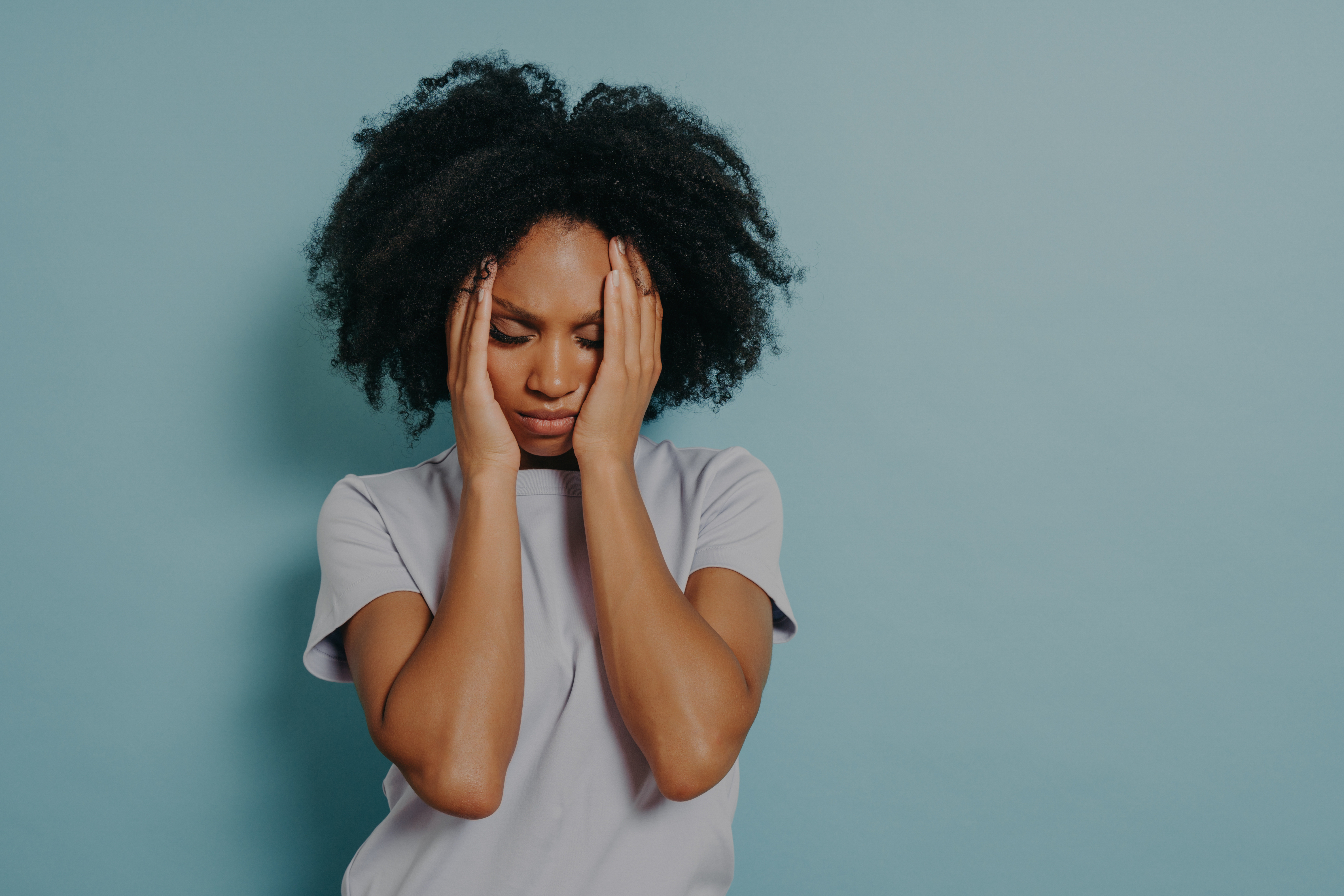 Pourquoi ruminons-nous ? Comprendre les mécanismes de la rumination mentale